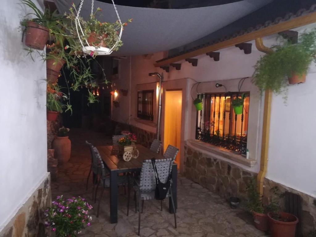 Casa Rural La Piedra Del Cambron Villaverde De Guadalimar Buitenkant foto